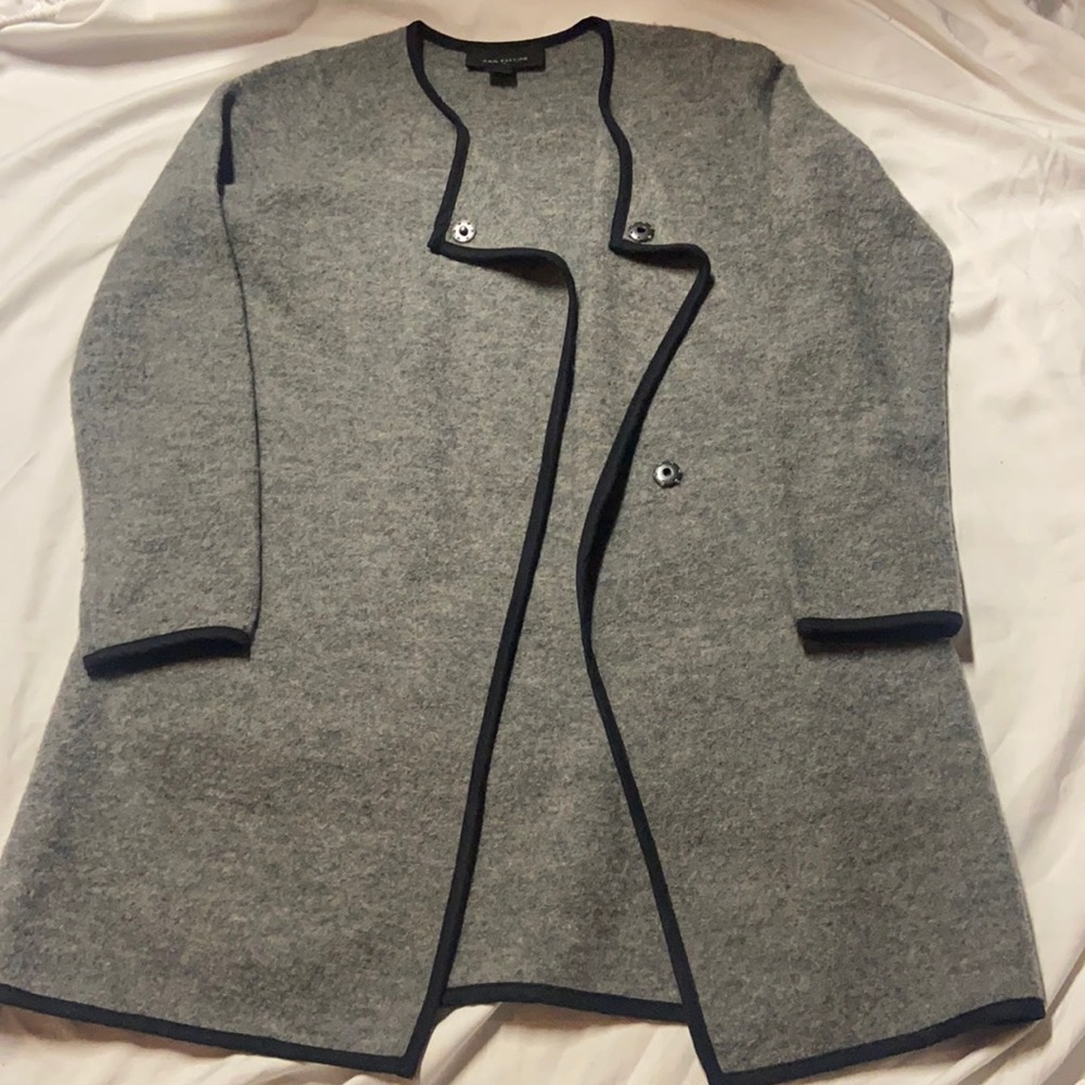 Ann Taylor Grey Wool Sweater Size Medium